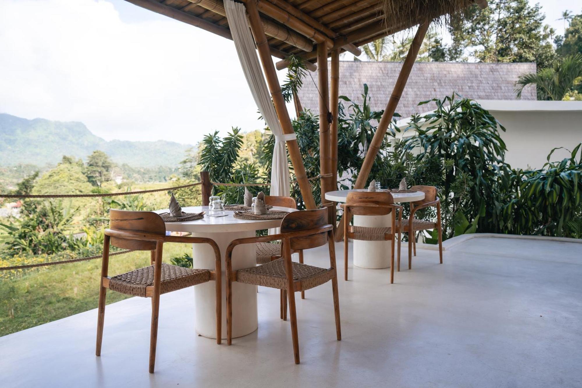 Numa Bali Hotel Сидемен Екстериор снимка